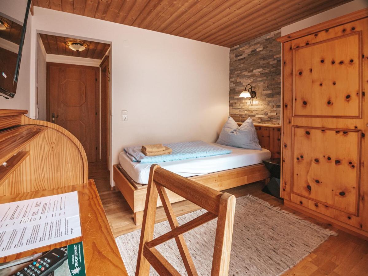 Hotel Mitterhof ゲルロス エクステリア 写真