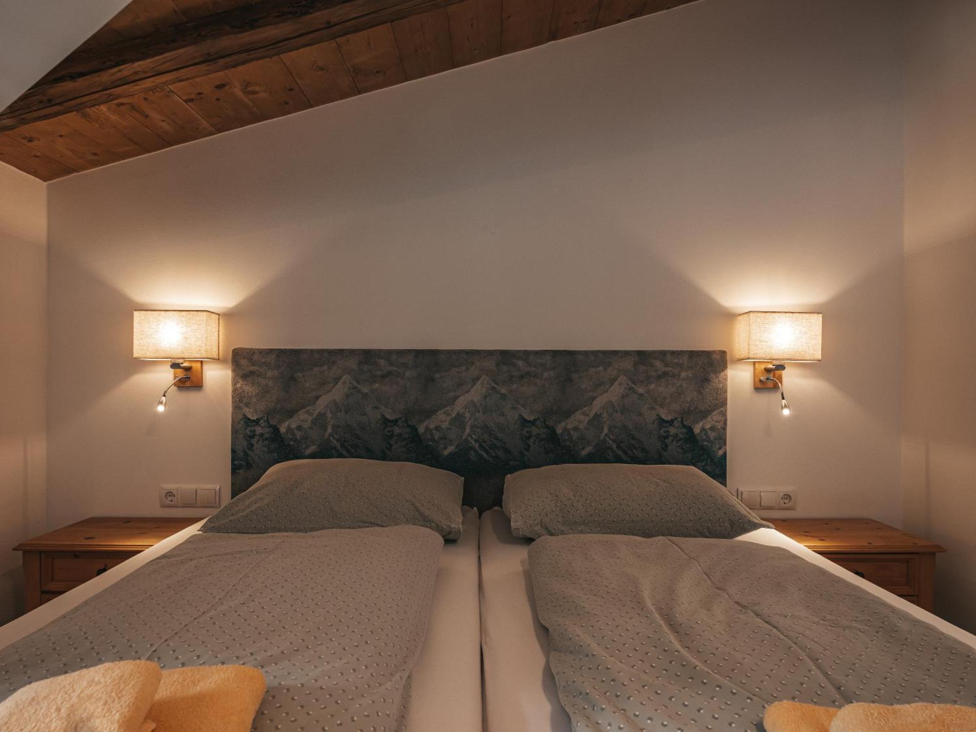 Hotel Mitterhof ゲルロス エクステリア 写真